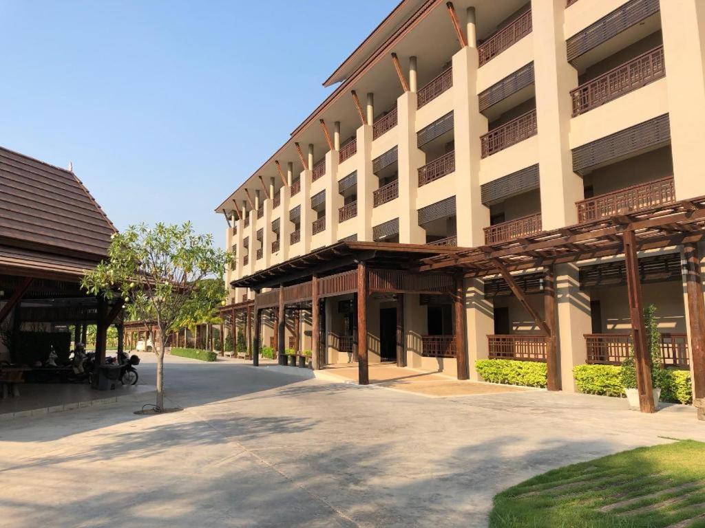 ภาวาเพลซ  Hotel ขอนแก่น ภายนอก รูปภาพ